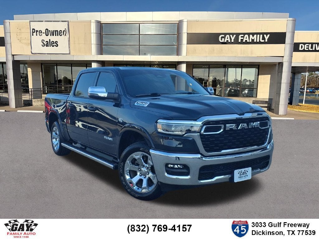 2026 RAM 1500 Lone Star Crew Cab 4x4 5'7" Box