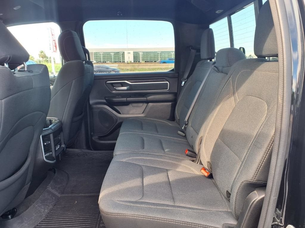 2023 RAM 1500 Big Horn Crew Cab 4x4 6'4" Box
