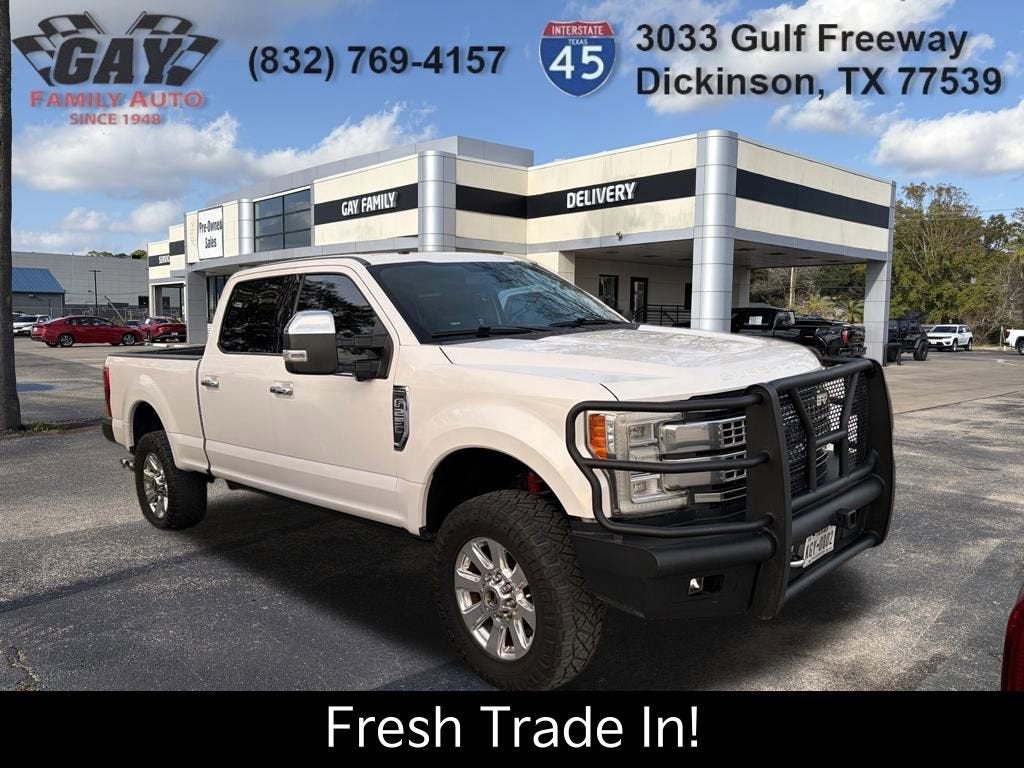 2017 Ford Super Duty F-250 SRW Lariat