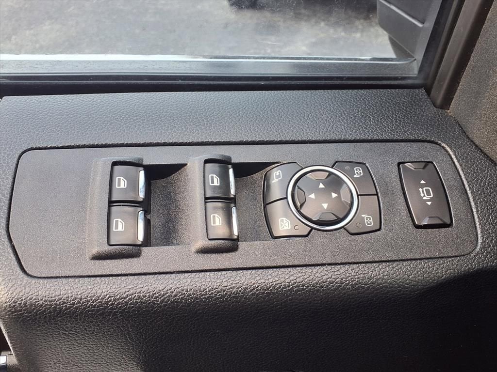 2017 Ford Super Duty F-250 SRW Platinum