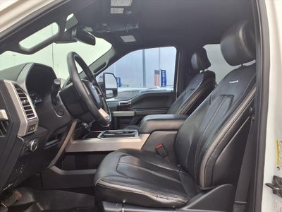 2017 Ford Super Duty F-250 SRW Platinum