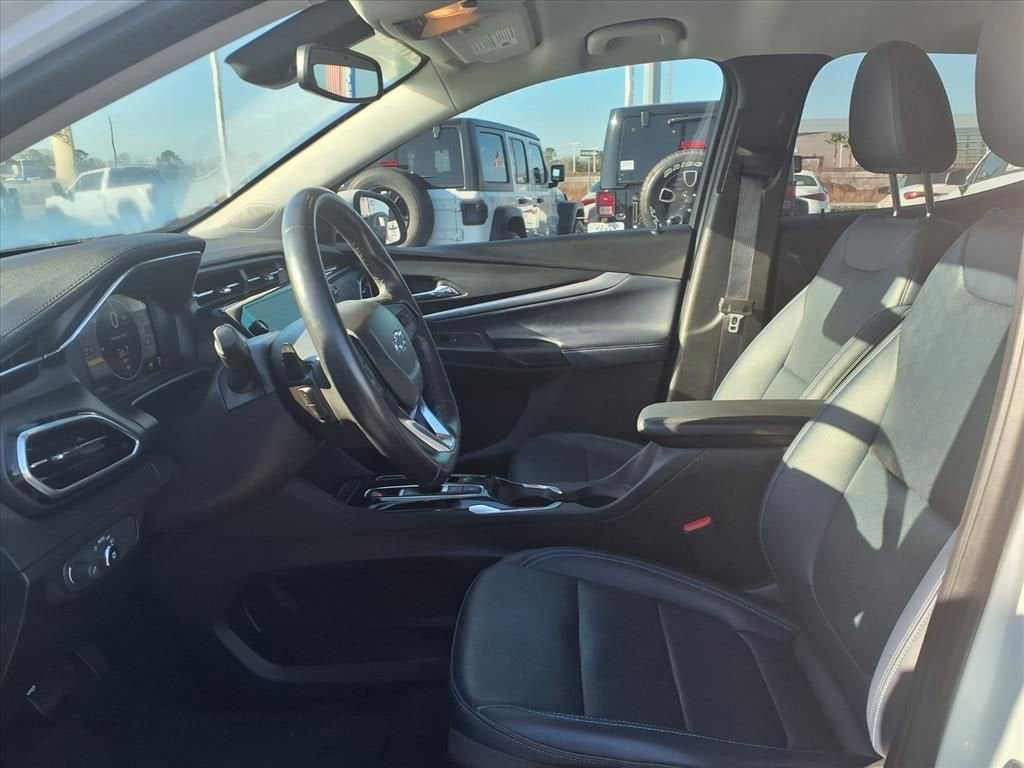 2023 Chevrolet Bolt EUV LT