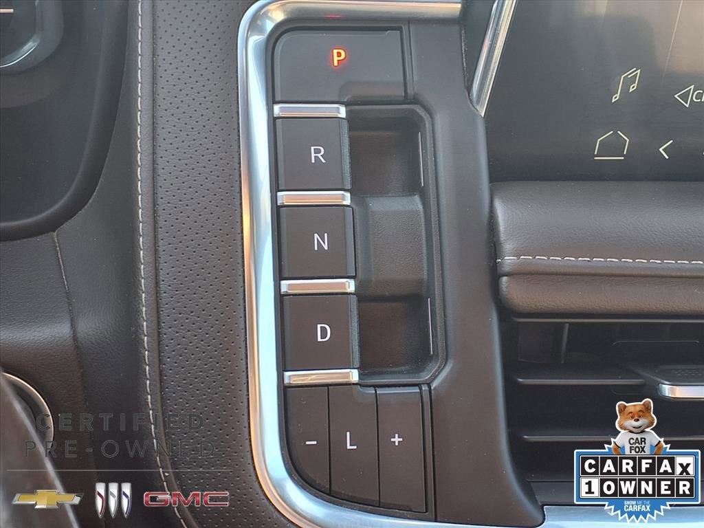 2022 GMC Yukon XL SLT