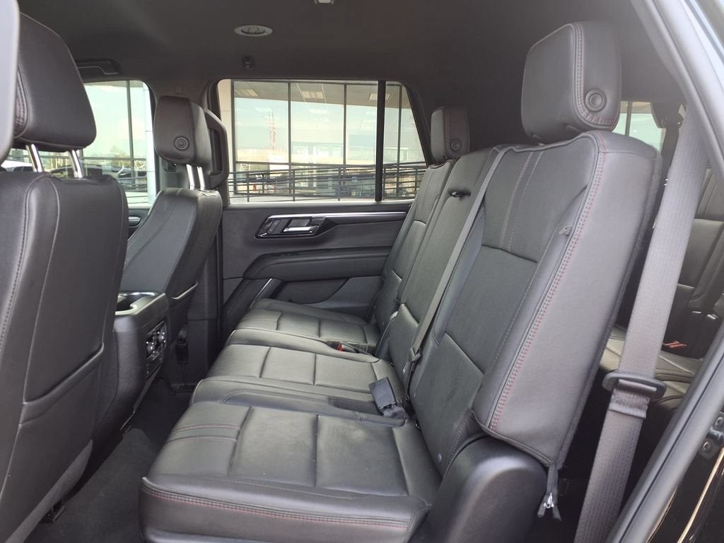 2025 Chevrolet Tahoe RST