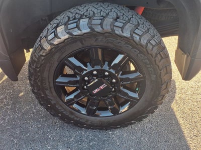 2024 GMC Sierra 2500 HD AT4