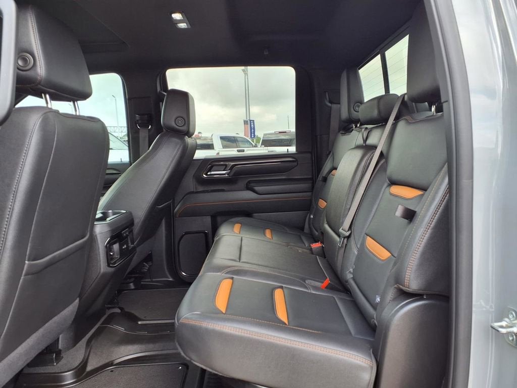 2025 GMC Sierra 2500 HD AT4