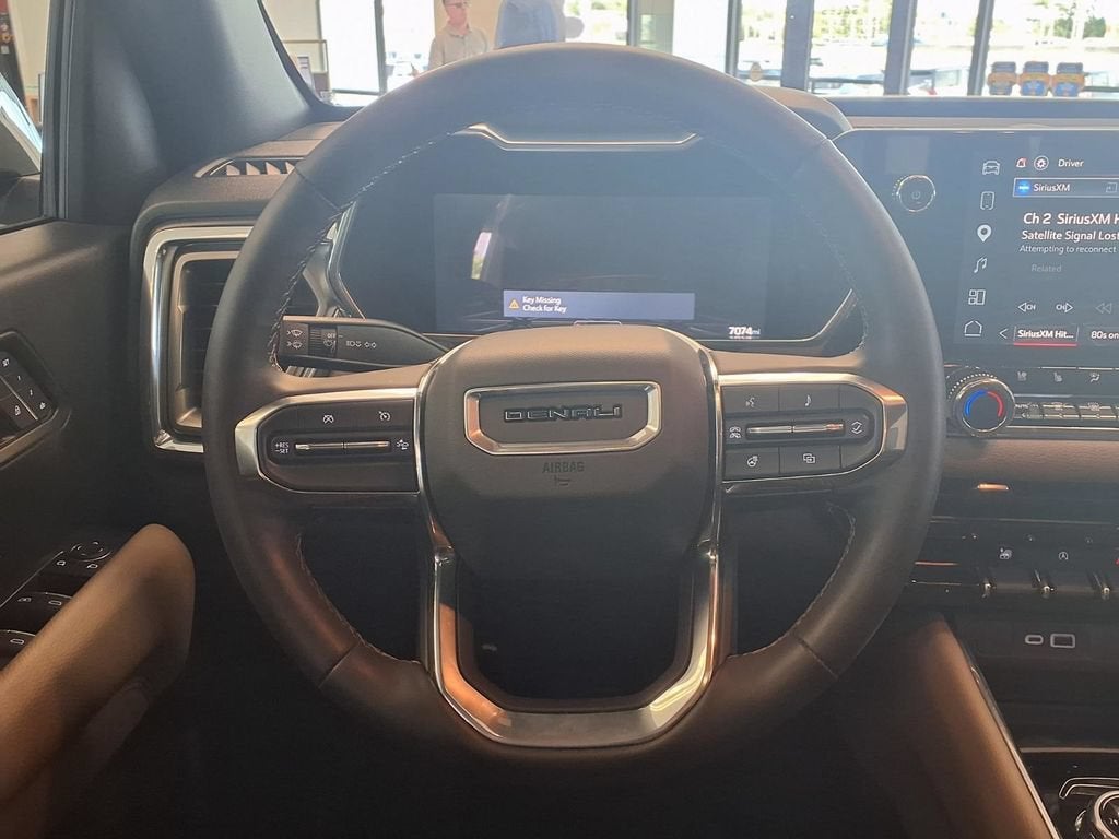 2025 GMC Canyon Denali