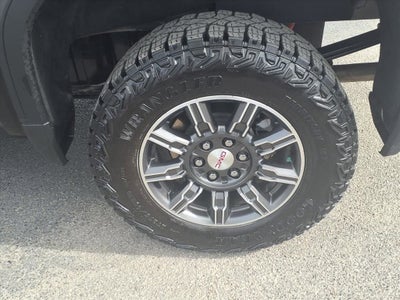 2025 GMC Sierra 1500 AT4