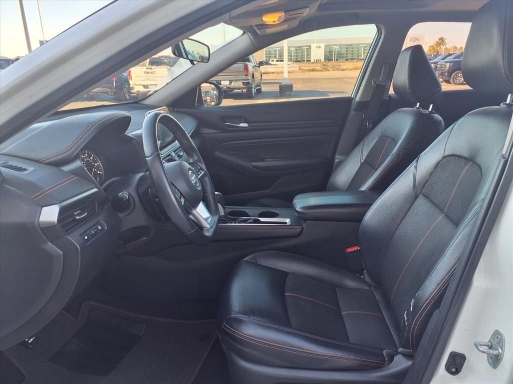 2020 Nissan Altima 2.5 SR