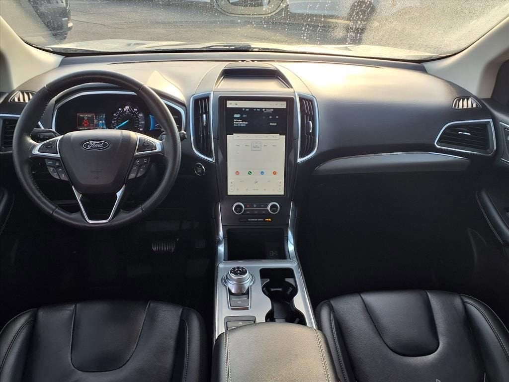 2021 Ford Edge Titanium