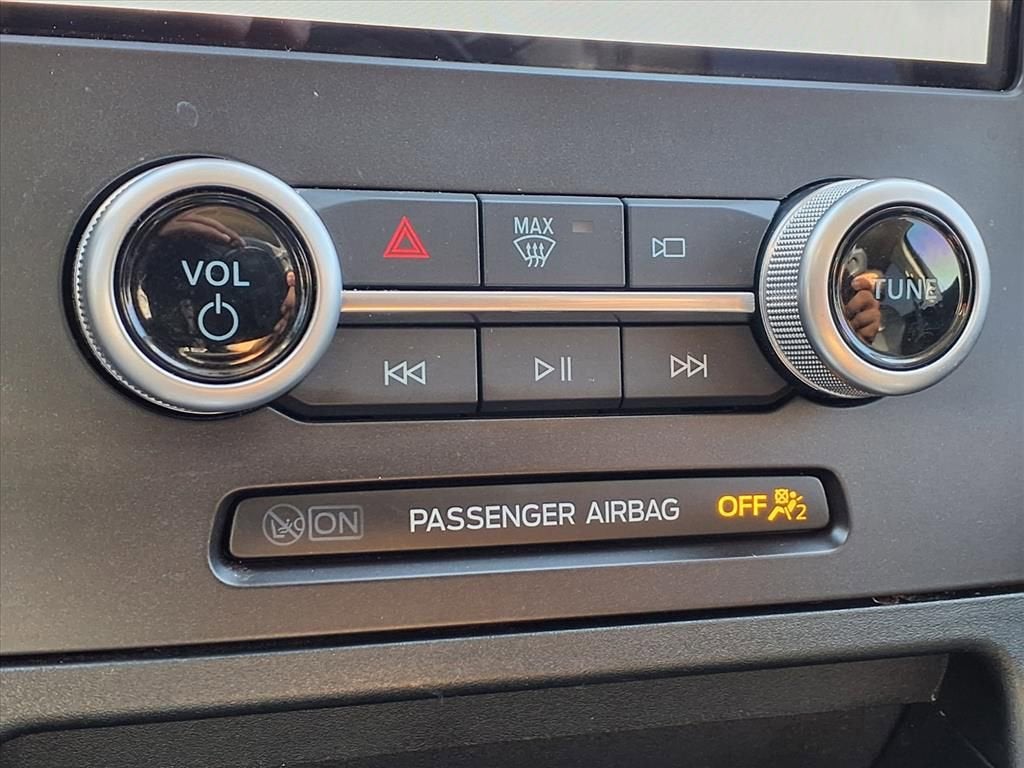 2021 Ford Edge Titanium