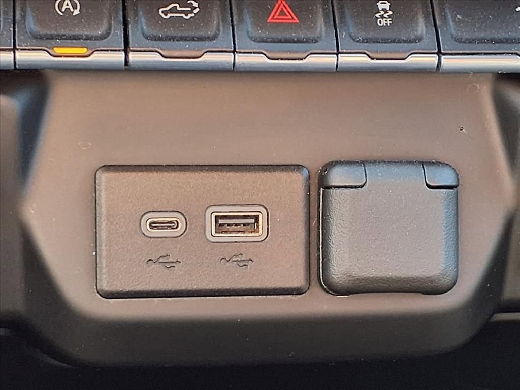 2023 Chevrolet Silverado 1500 Custom Trail Boss