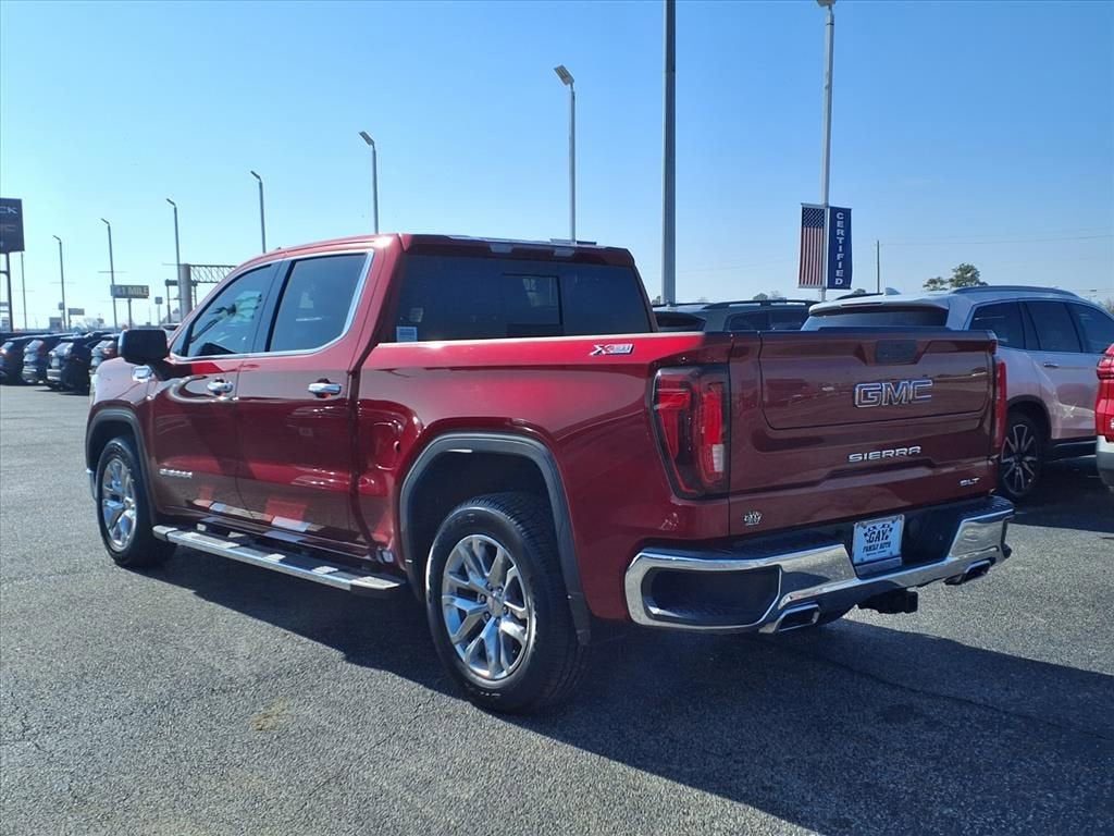 2021 GMC Sierra 1500 SLT
