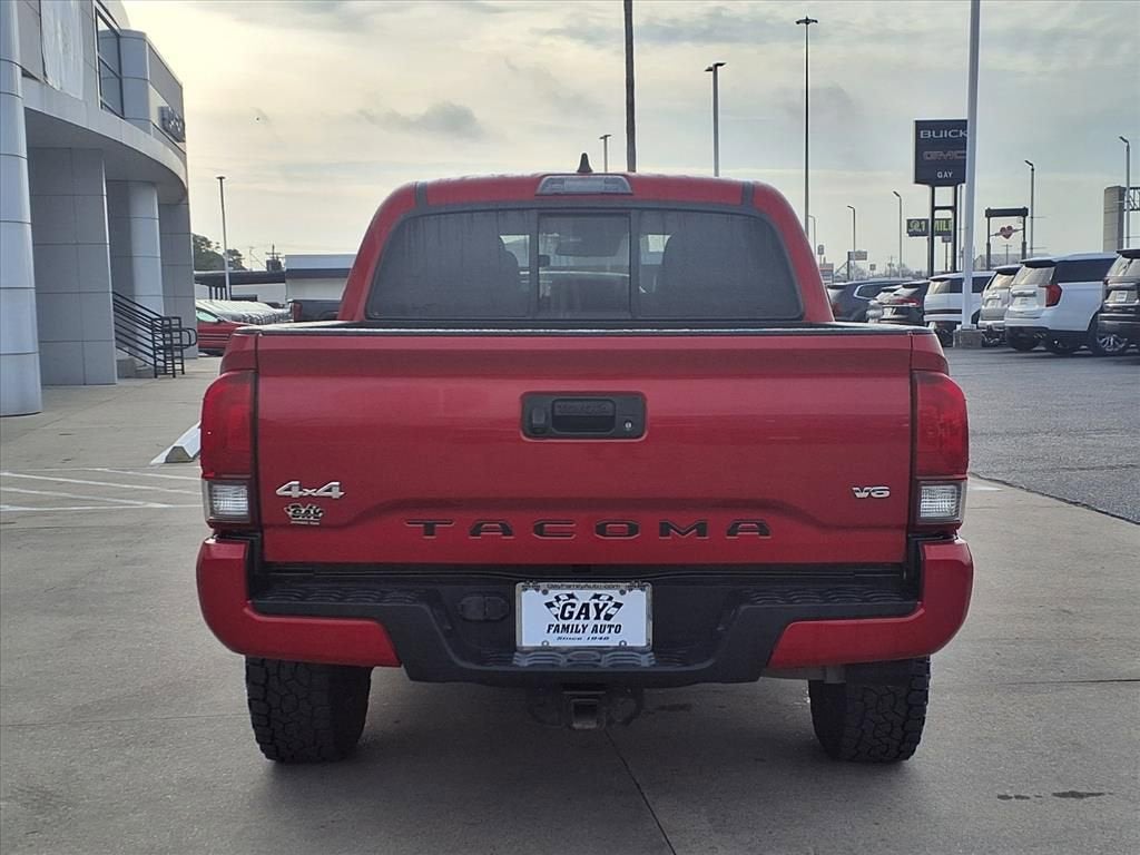 2022 Toyota Tacoma 4WD SR