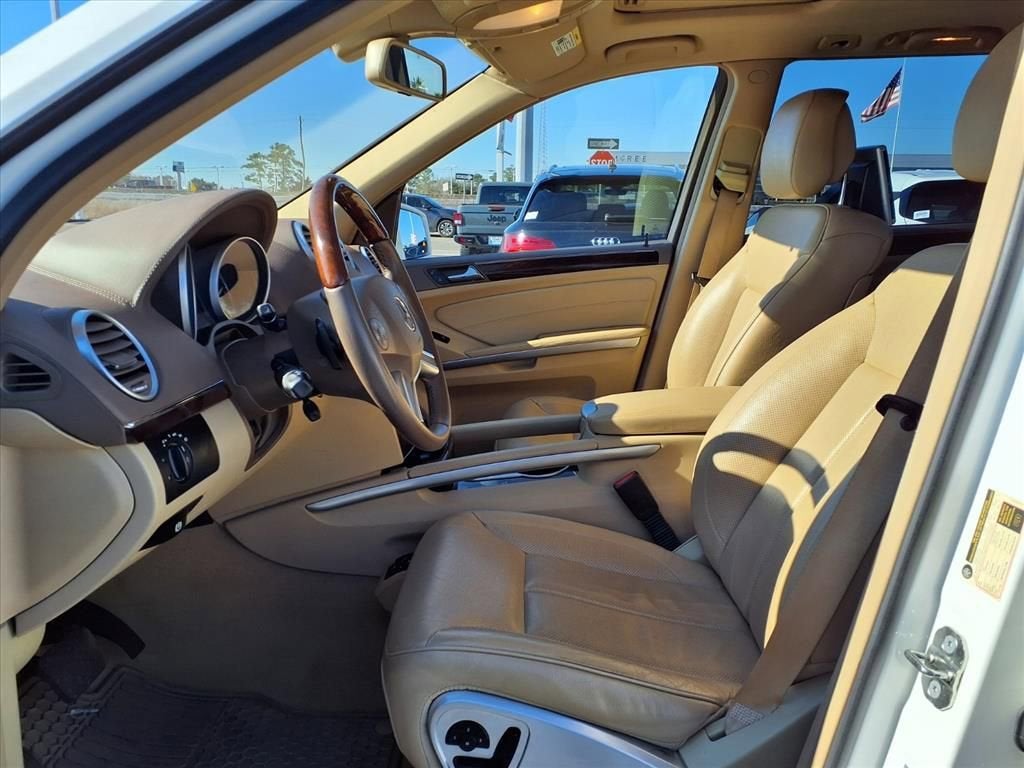 2011 Mercedes-Benz GL-Class GL 550