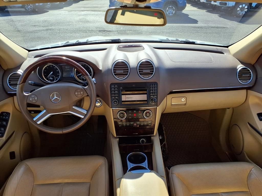 2011 Mercedes-Benz GL-Class GL 550