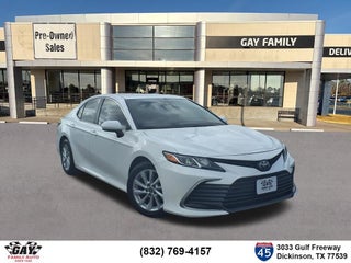 2022 Toyota Camry LE