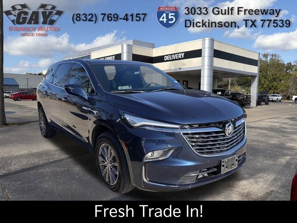 2023 Buick Enclave Essence