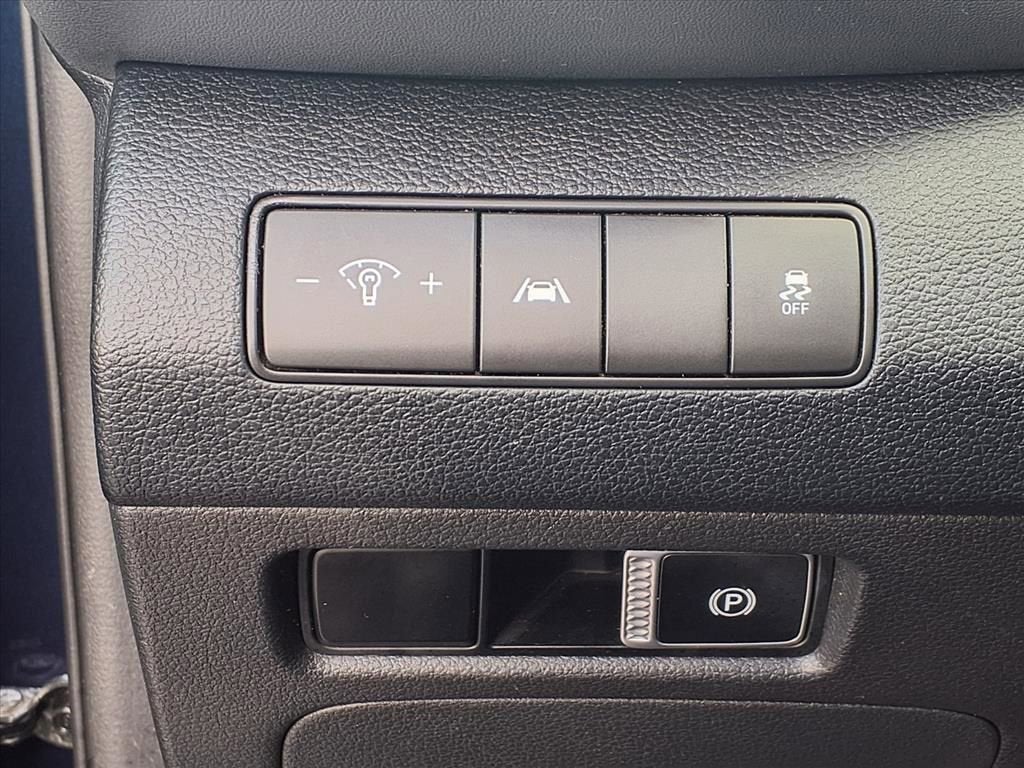 2021 Hyundai Santa Fe SE