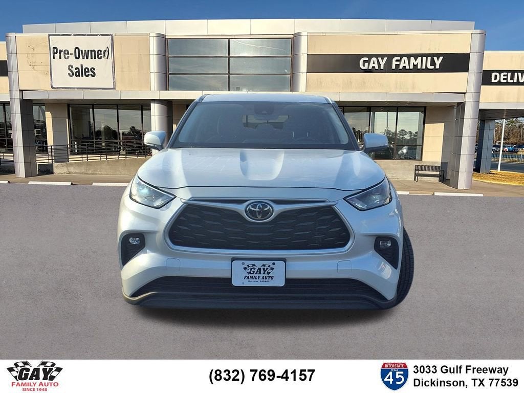 2024 Toyota Highlander LE