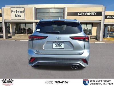 2024 Toyota Highlander LE