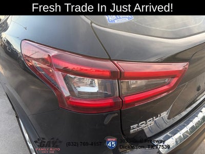 2021 Nissan Rogue Sport SV FWD Xtronic CVT