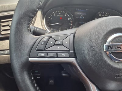 2021 Nissan Rogue Sport SV FWD Xtronic CVT