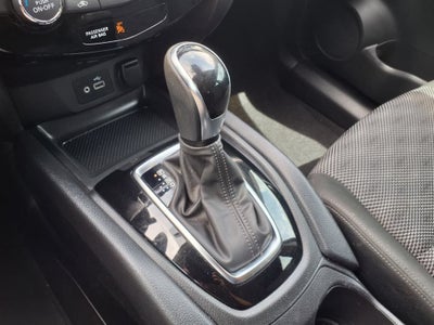 2021 Nissan Rogue Sport SV FWD Xtronic CVT