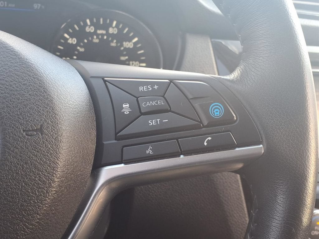 2020 Nissan Rogue SV FWD