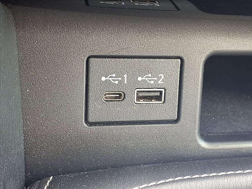 2021 INFINITI QX80 LUXE