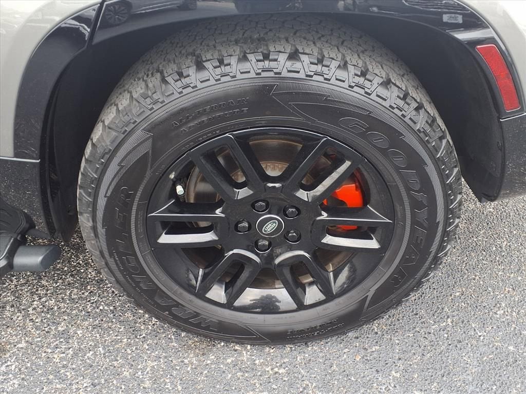 2024 Land Rover Defender X