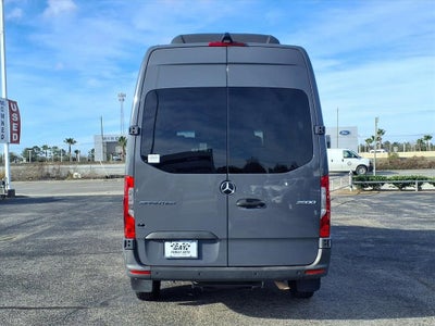 2022 Mercedes-Benz Sprinter Passenger Van Base