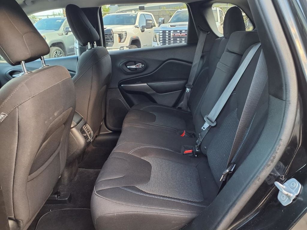 2019 Jeep Cherokee Latitude