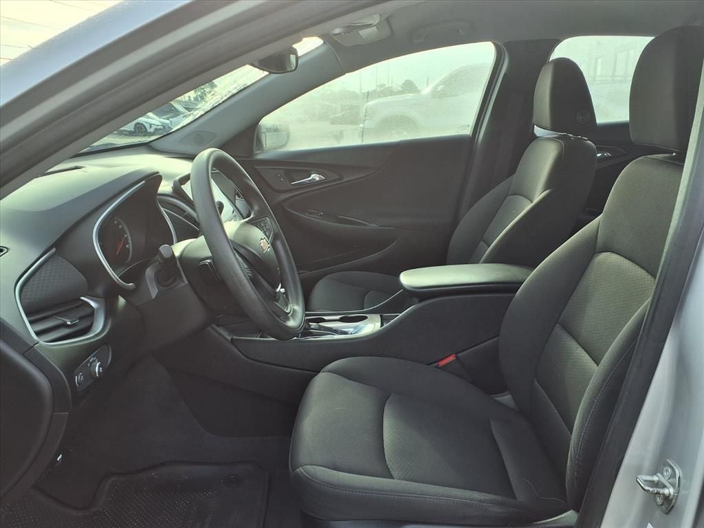 2019 Chevrolet Malibu LS 1FL
