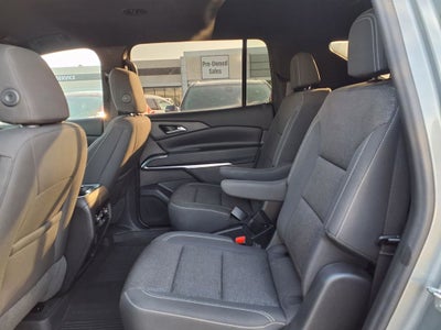 2024 Chevrolet Traverse LT