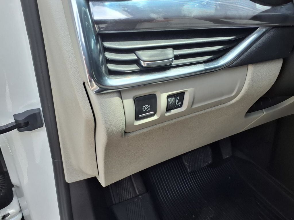 2021 Cadillac XT4 Luxury