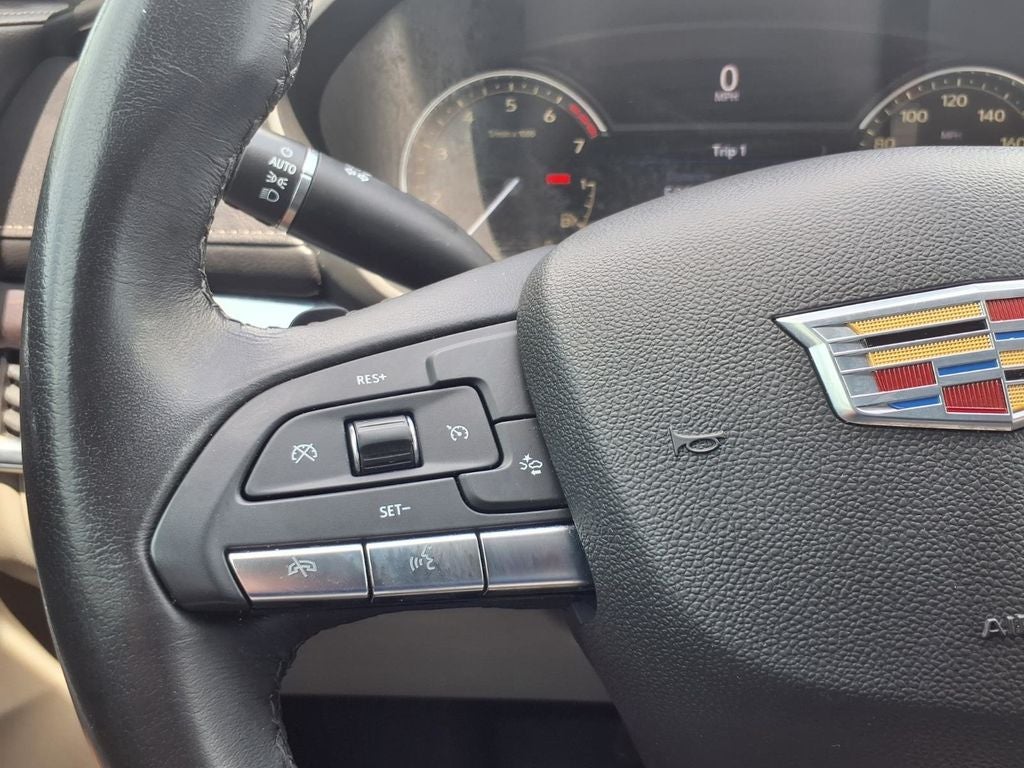 2021 Cadillac XT4 Luxury