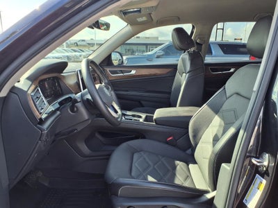 2024 Volkswagen Atlas 2.0T SE
