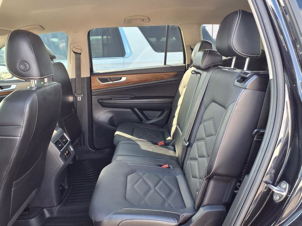 2024 Volkswagen Atlas 2.0T SE