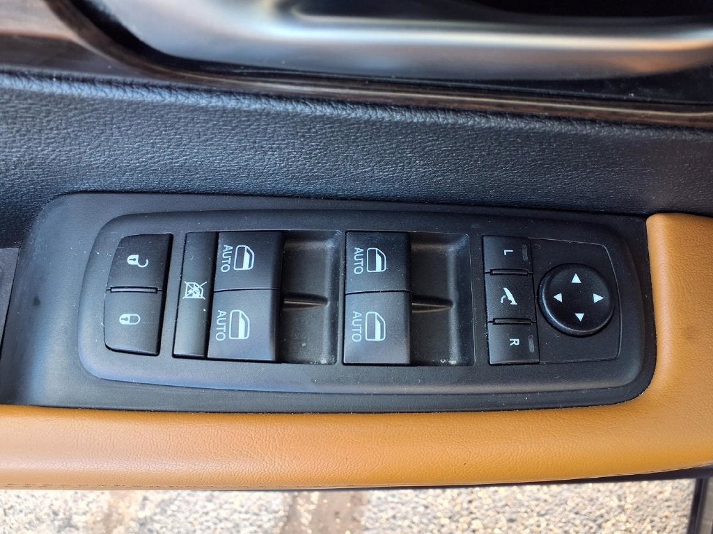 2021 Chrysler Pacifica Hybrid Pinnacle