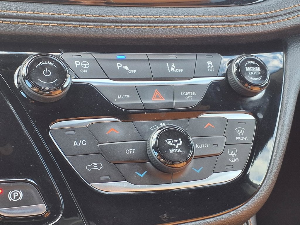 2021 Chrysler Pacifica Hybrid Pinnacle