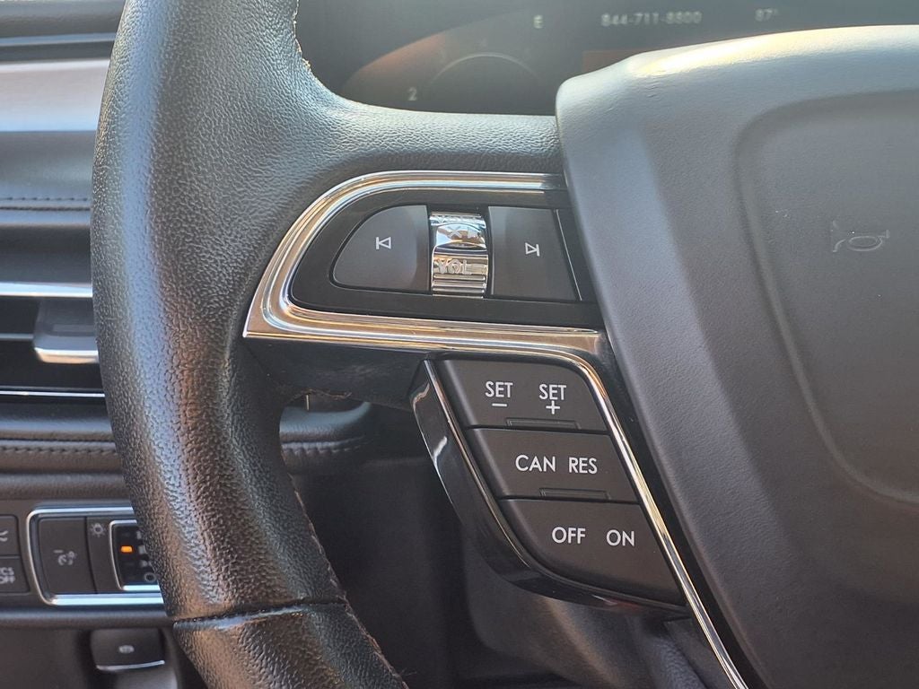 2022 Lincoln Nautilus Standard
