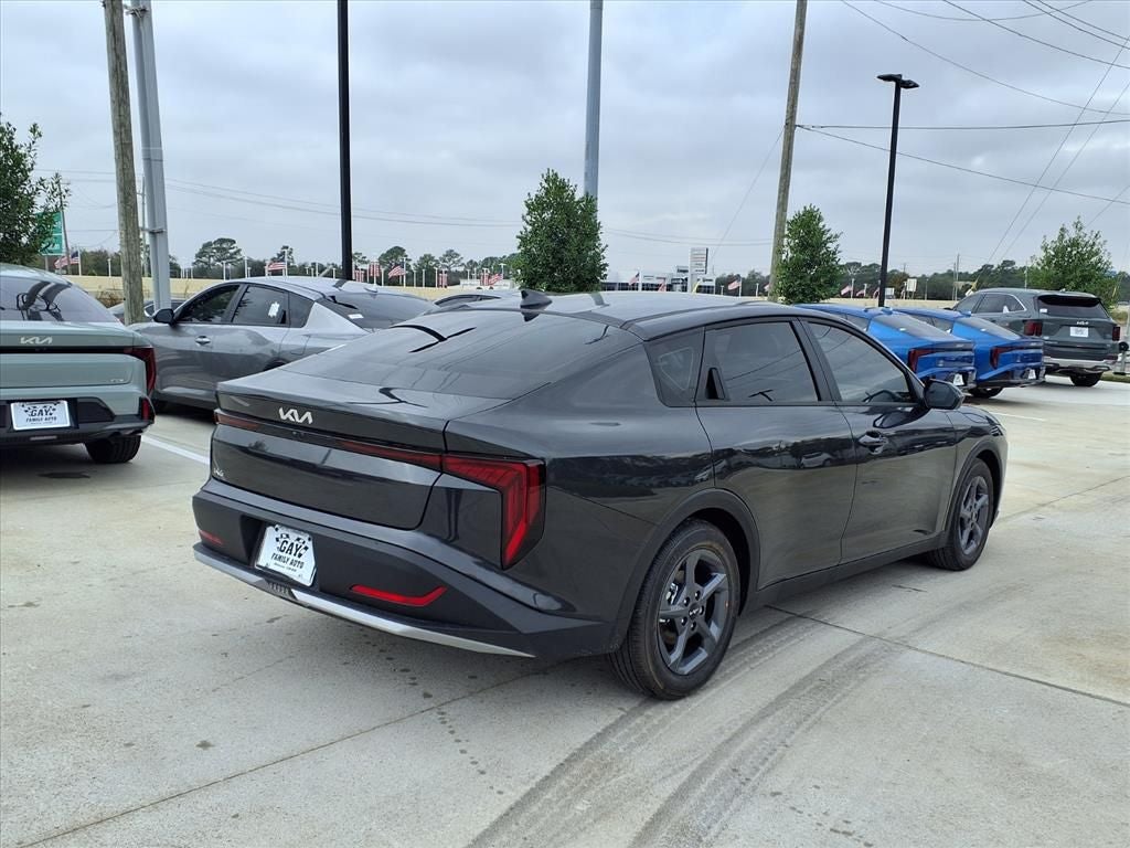 2025 Kia K4 LXS