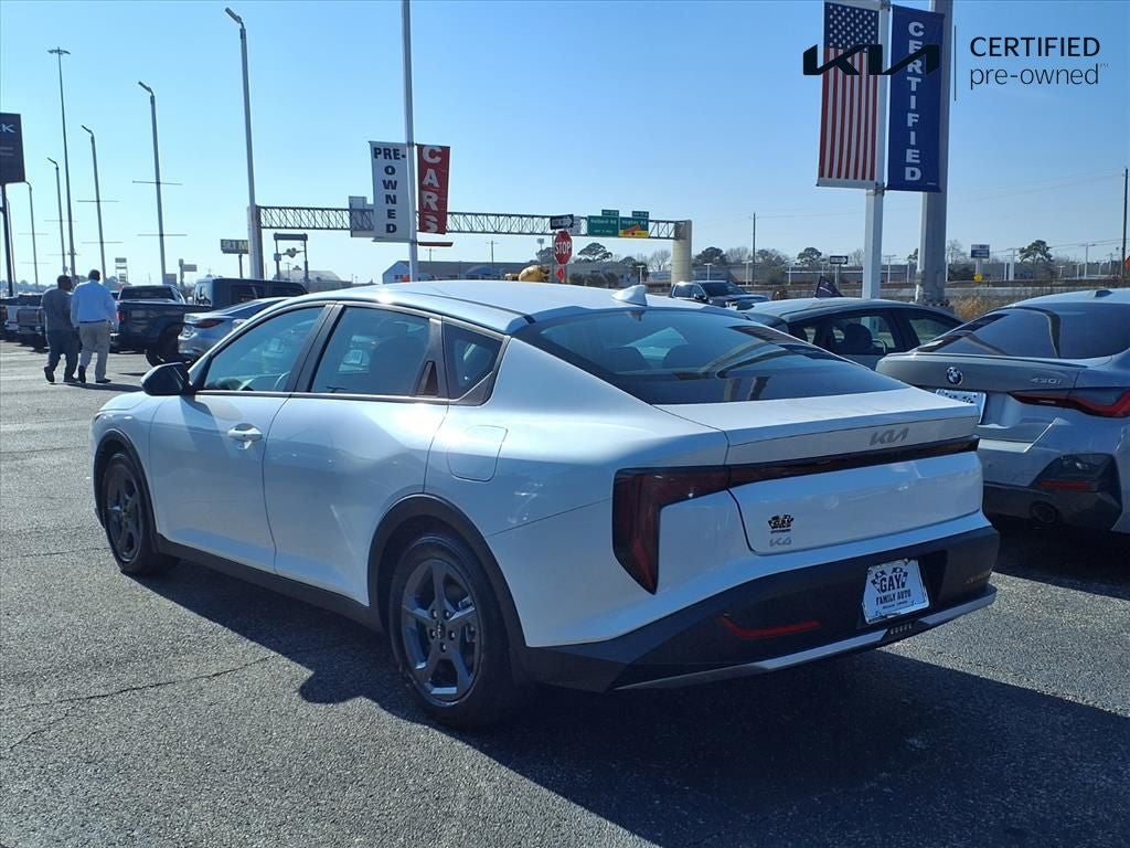 2025 Kia K4 LXS