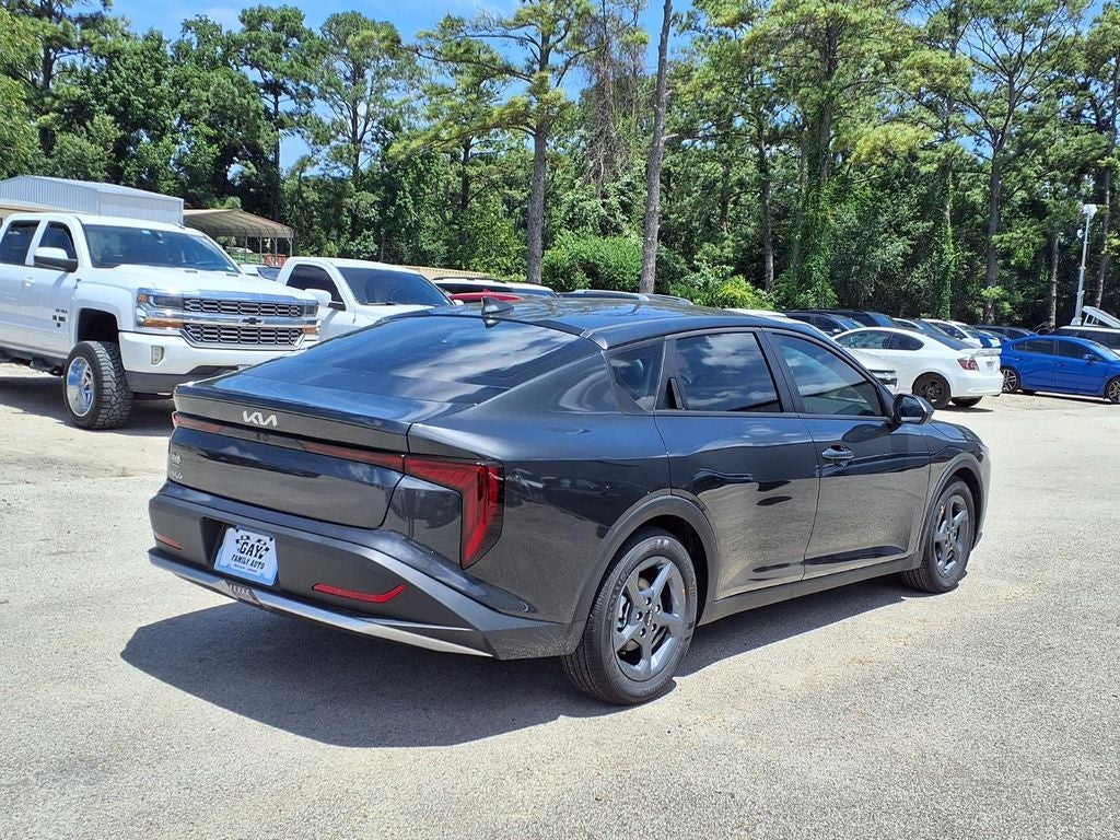 2026 Kia K4 LXS