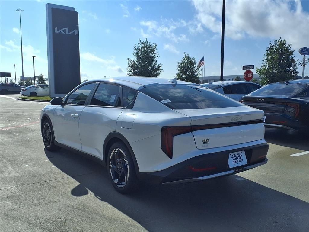 2025 Kia K4 EX