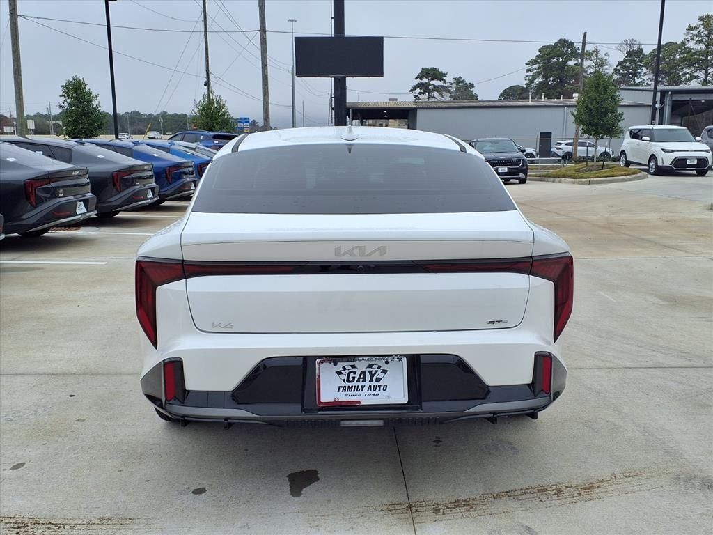 2026 Kia K4 GT-Line
