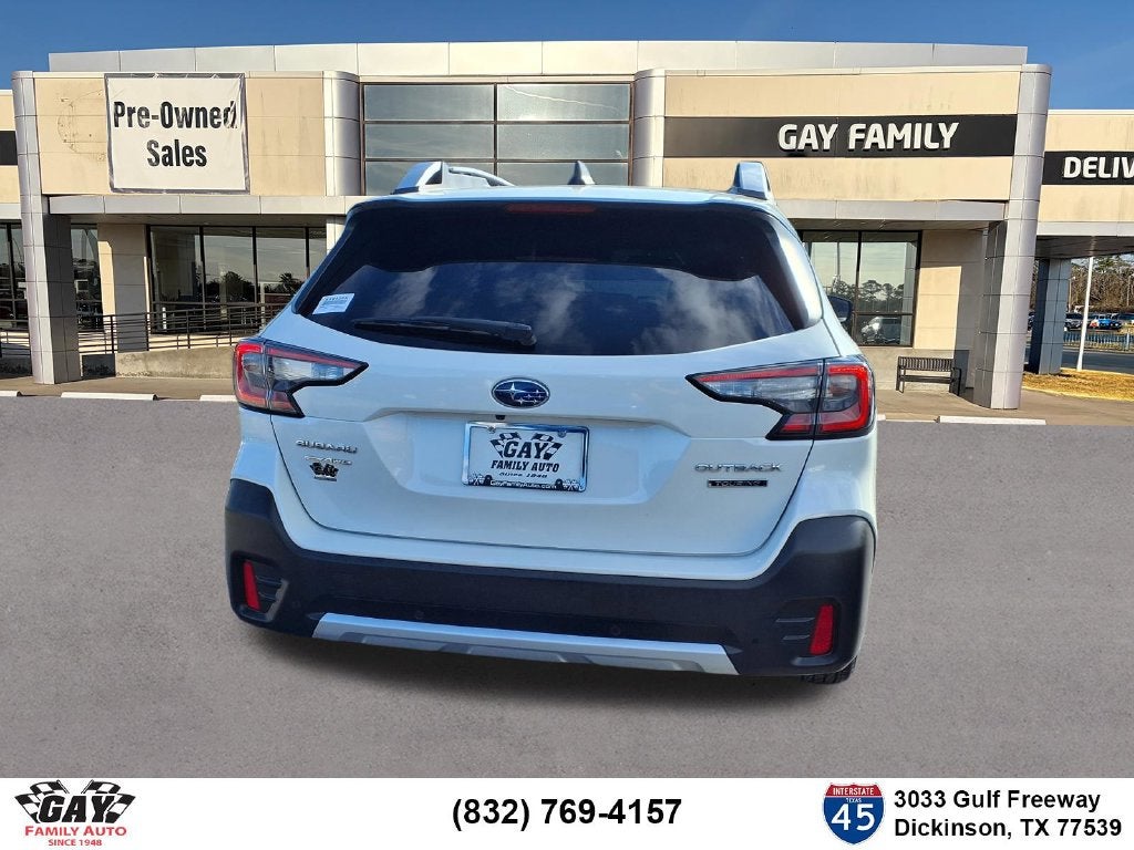 2022 Subaru Outback Touring