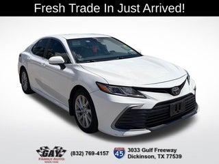 2022 Toyota Camry LE