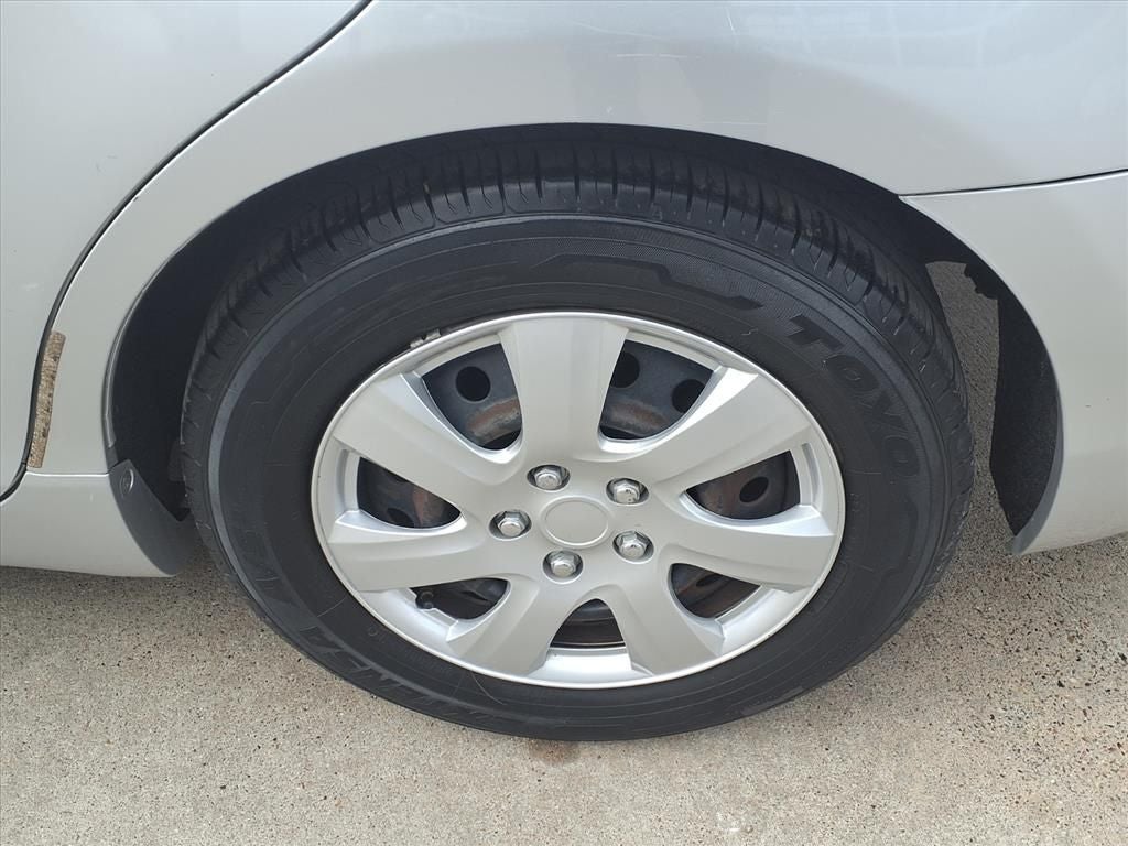 2010 Toyota Camry LE